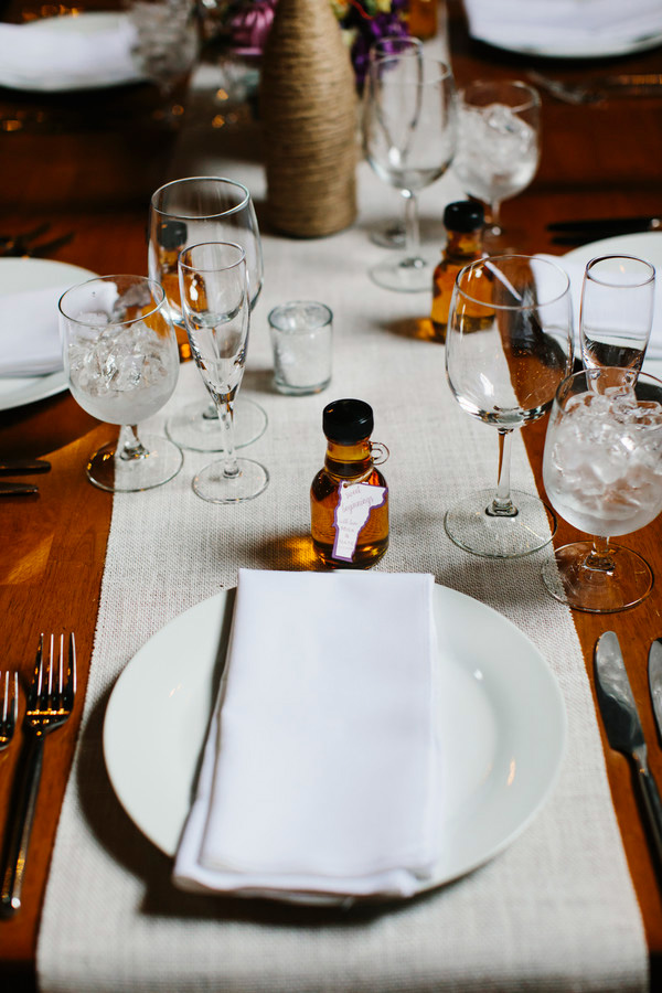 Table settings with Vermont maple syrup wedding favors